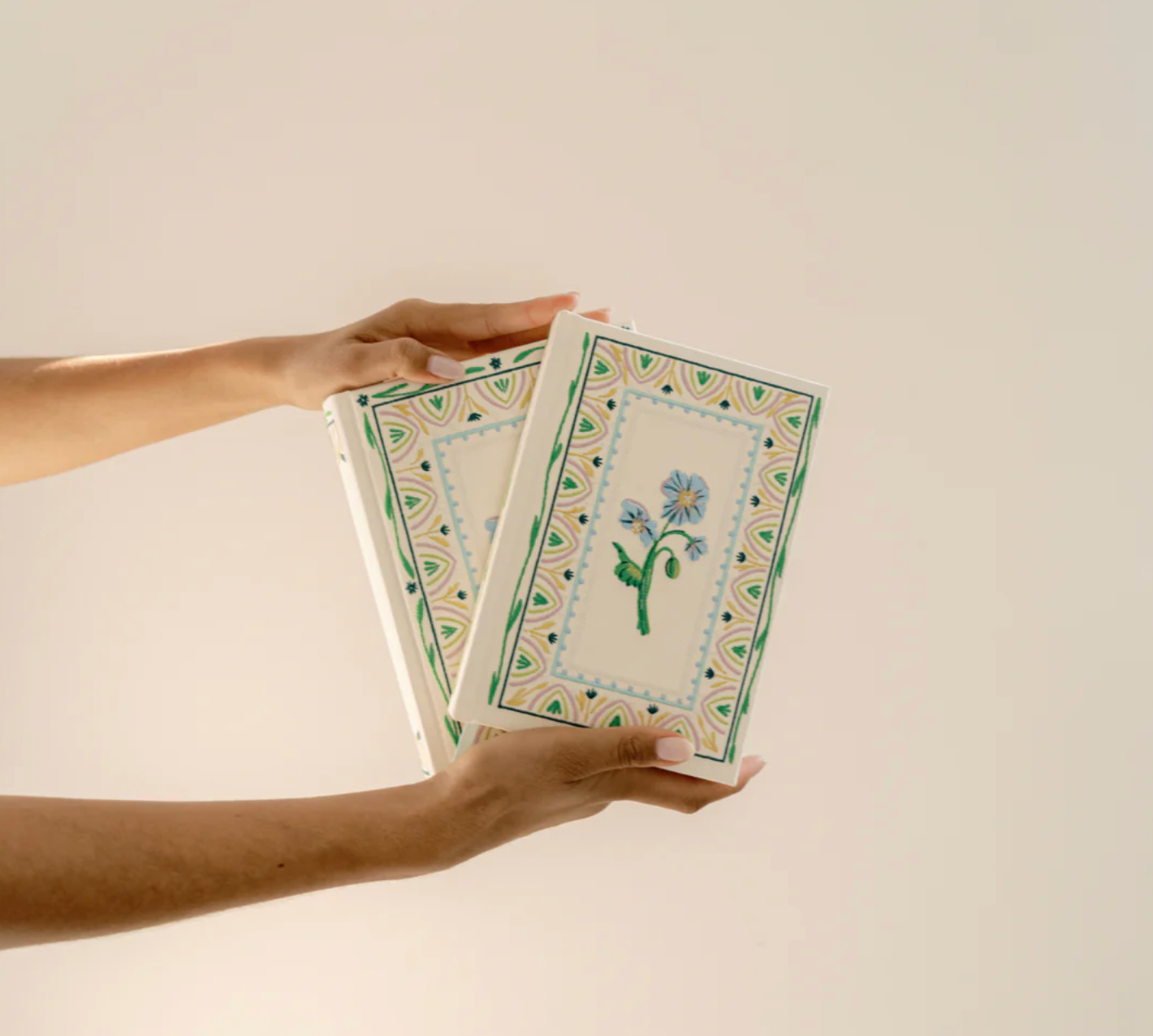 Hosanna Revival Notebook: Lisbon Theme